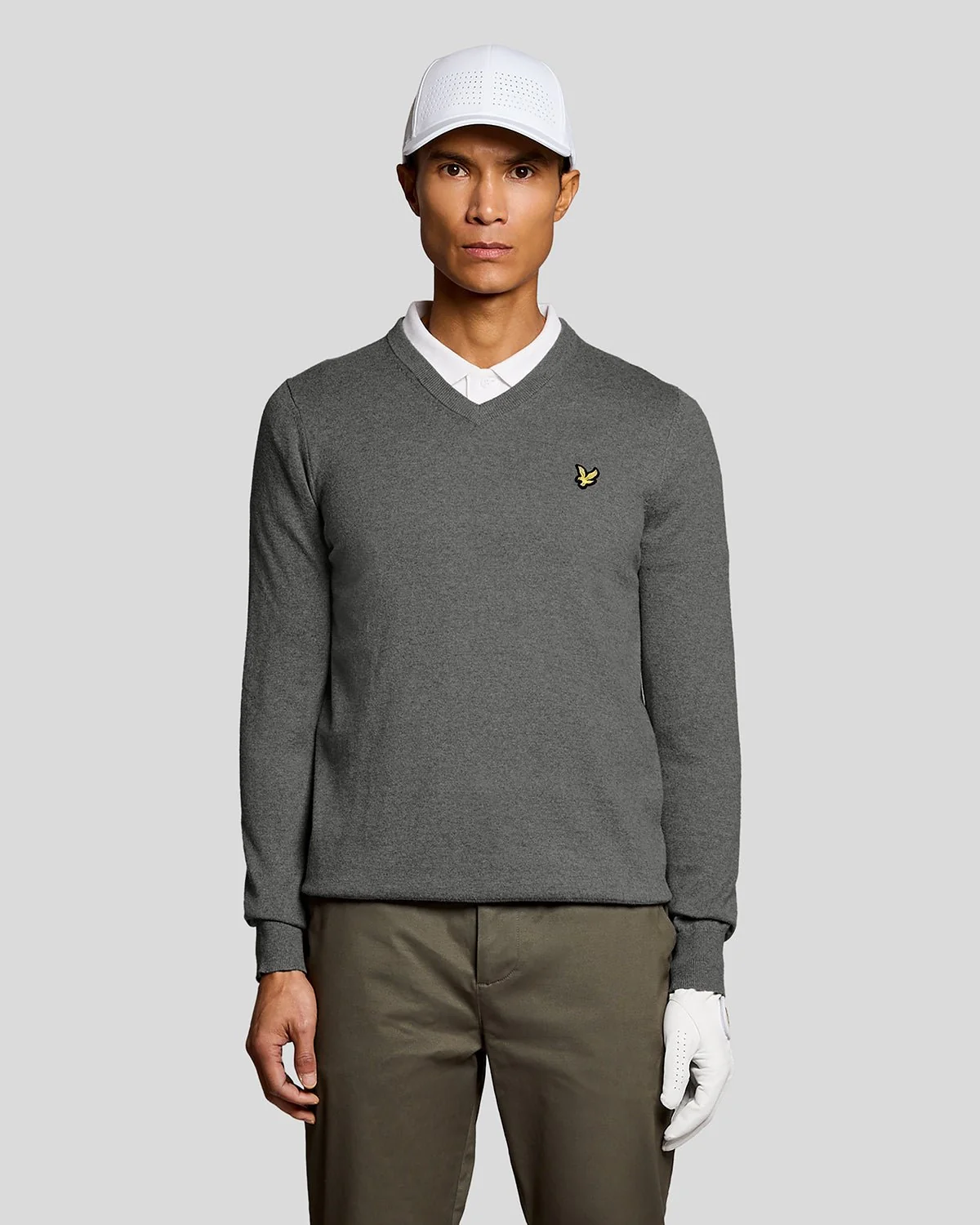Lyle & Scott Cotton Blend V Neck Jumper In