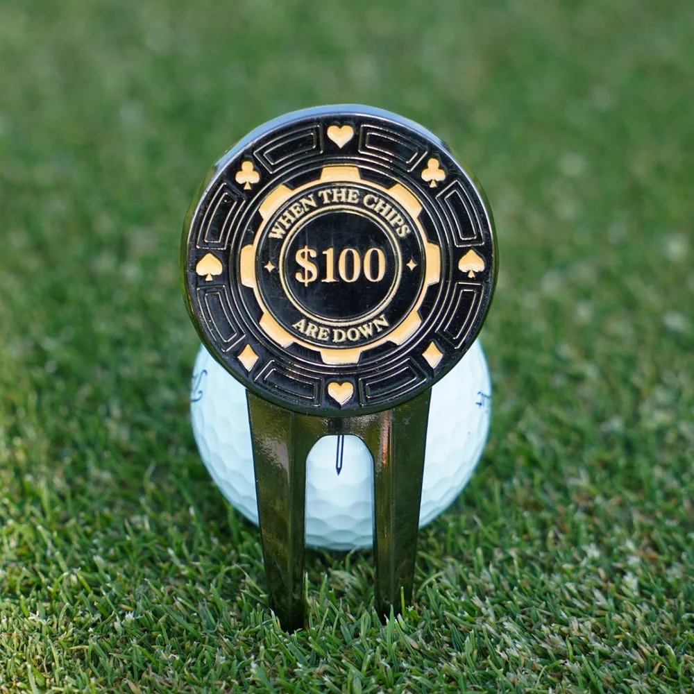 Skins Golf Poker Chip Pitch Mark Repairer